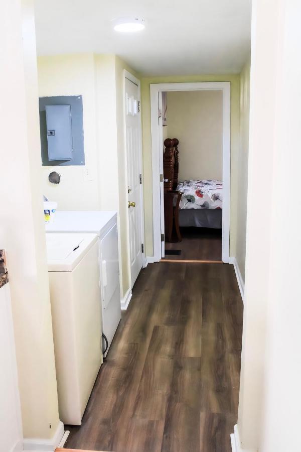 Cozy City Retreat Near Downtown Indianapolis- Private Bedroom Eksteriør billede
