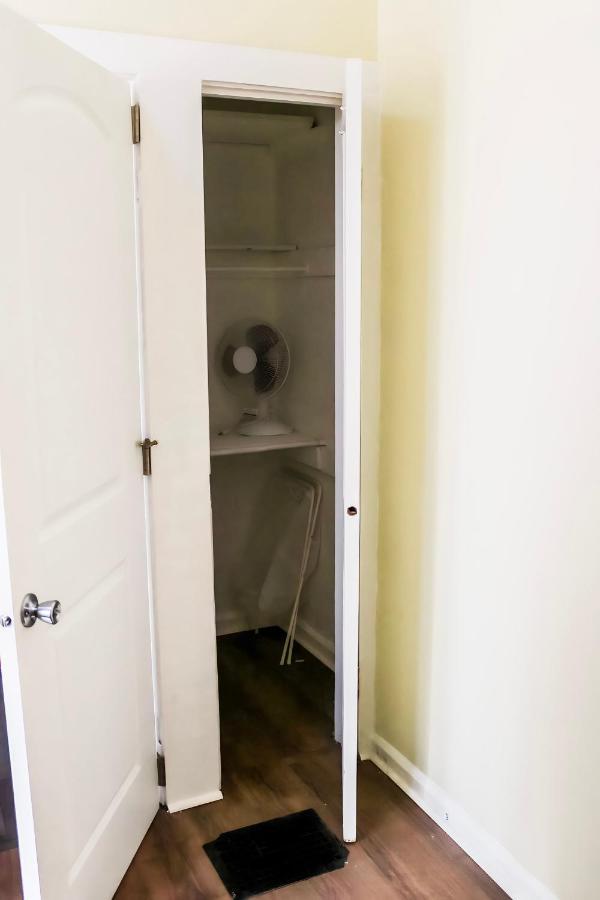 Cozy City Retreat Near Downtown Indianapolis- Private Bedroom Eksteriør billede