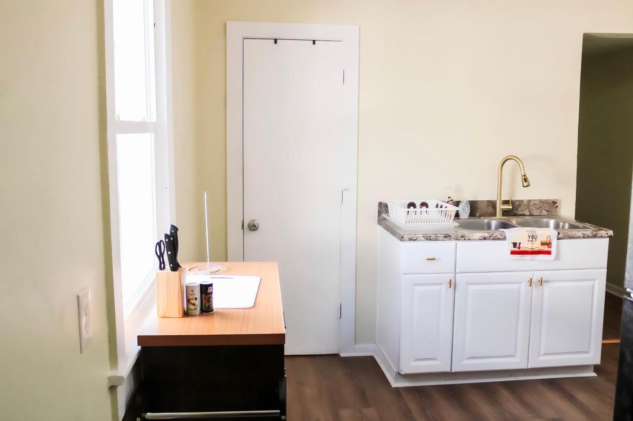 Cozy City Retreat Near Downtown Indianapolis- Private Bedroom Eksteriør billede